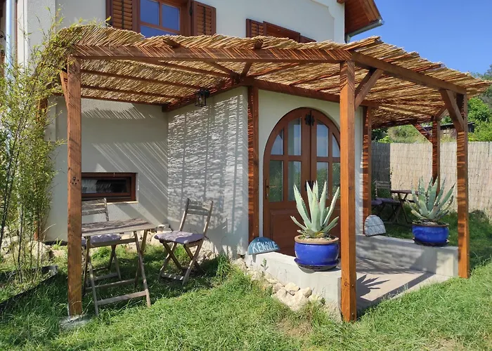 صورة Napraszallas Vendeghaz بالاتوناكالي